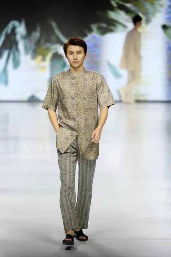 柞蠶絲服裝